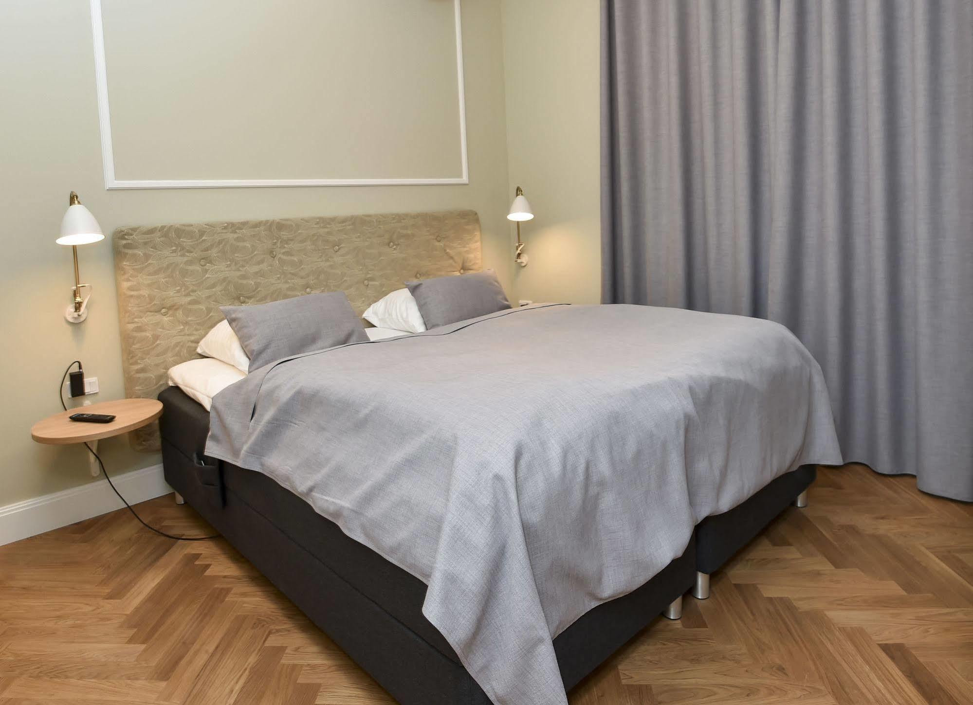 Hotel Раннерс Экстерьер фото