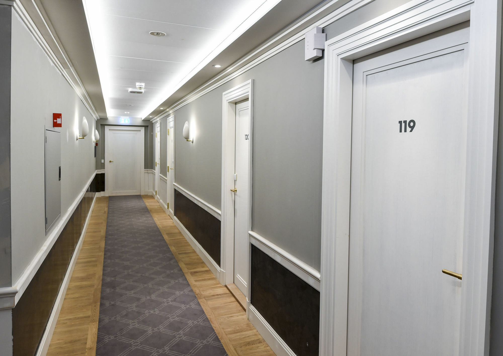 Hotel Раннерс Экстерьер фото